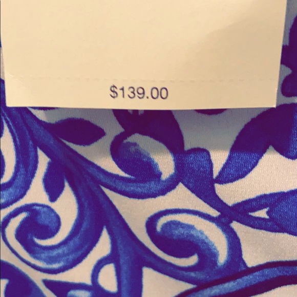 Beautiful, date night dress or night on the town. - Picture 4 of 4